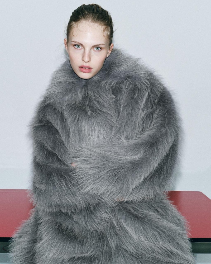 Zara Grey Faux Fur Coat