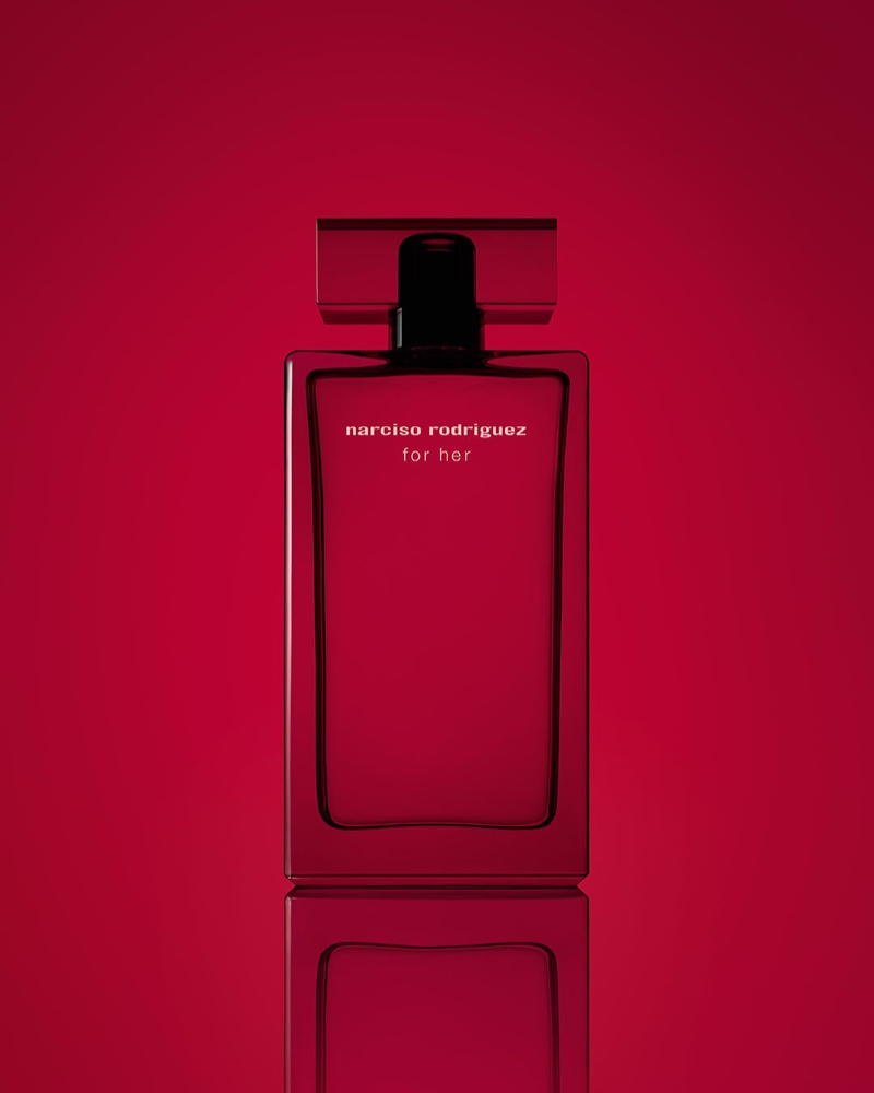 A look at the Narciso Rodriguez For Her Eau de Parfum Intense bottle.