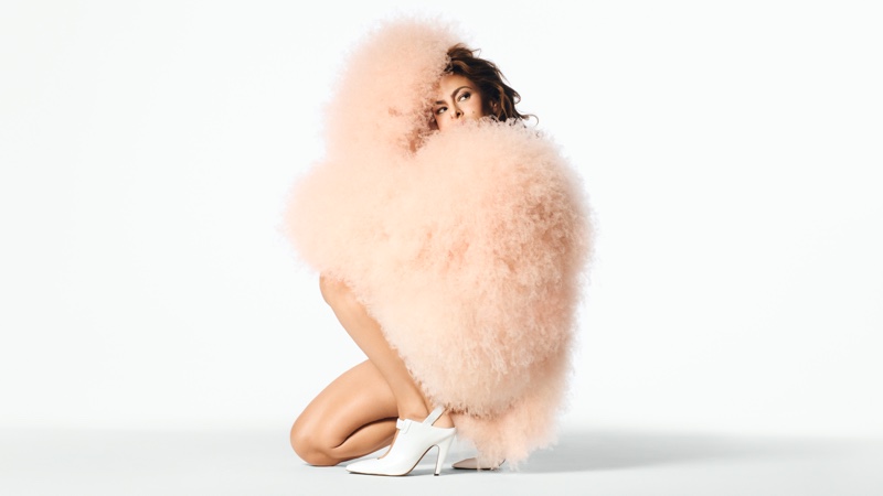 Eva Mendes wears a fluffy coat in Stella McCartney's summer 2025 campaign.