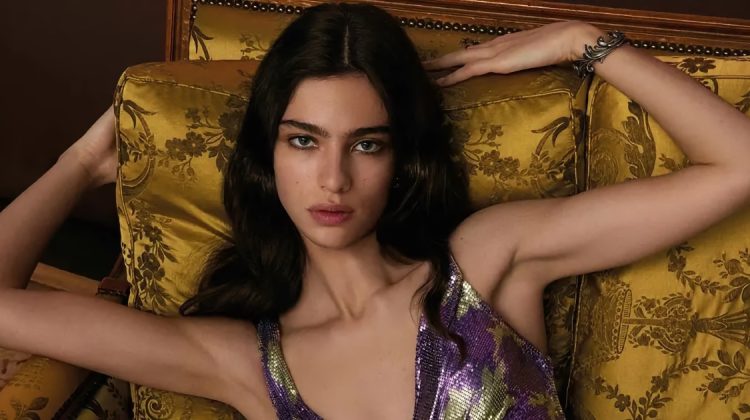 Versace’s Spring 2025 Campaign Shows the Art of Lounging