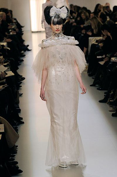 Paris Haute Couture | Chanel Spring 2010 Couture – Fashion Gone Rogue