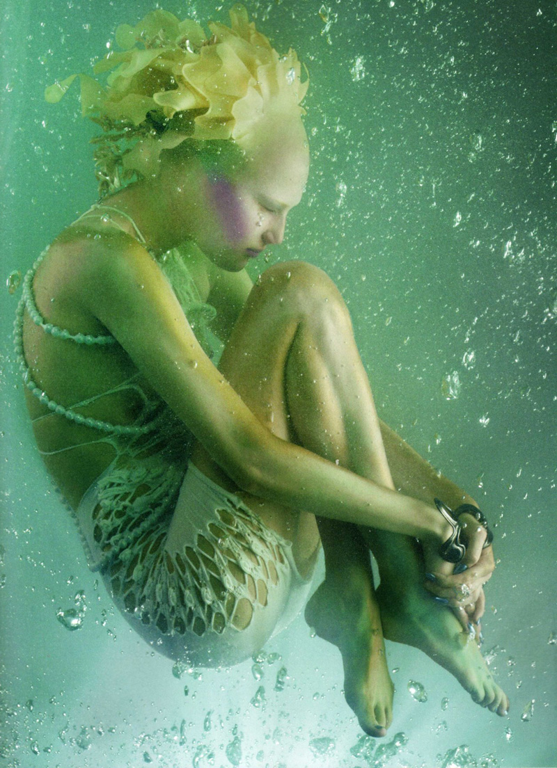 Alla Kostromicheva by Sølve Sundsbø in The Girl from Atlantis | Vogue Nippon May 2010