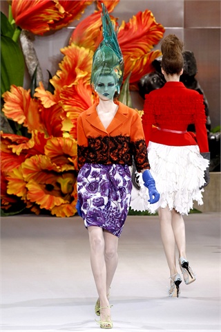 Christian Dior Fall 2010  MFD - Multiple Fashion Disorder