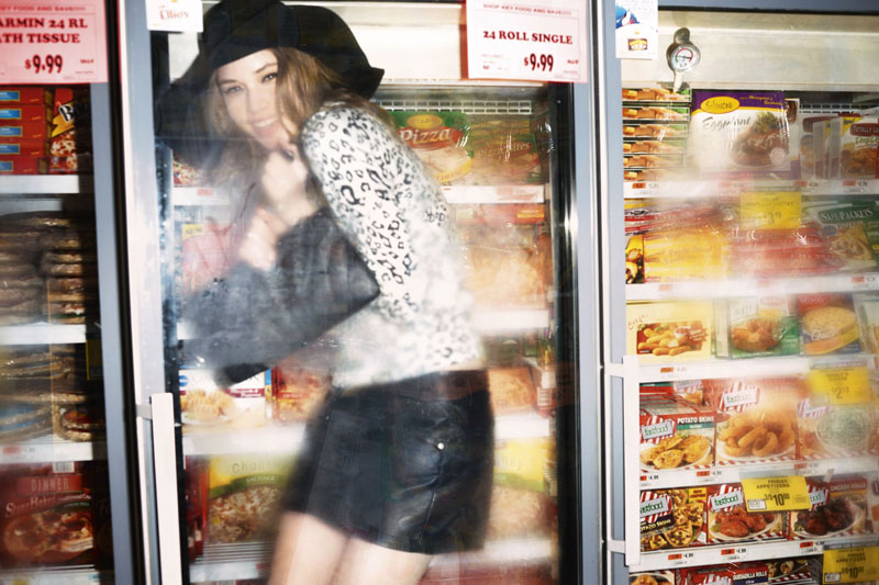 Sisley Fall 2010 Campaign | Ashley Smith by Terry Richardson