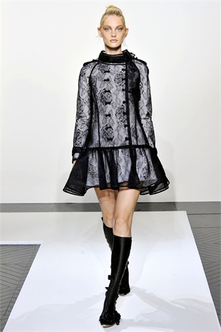 Valentino | Paris Haute Couture Fall 2010 – Fashion Gone Rogue