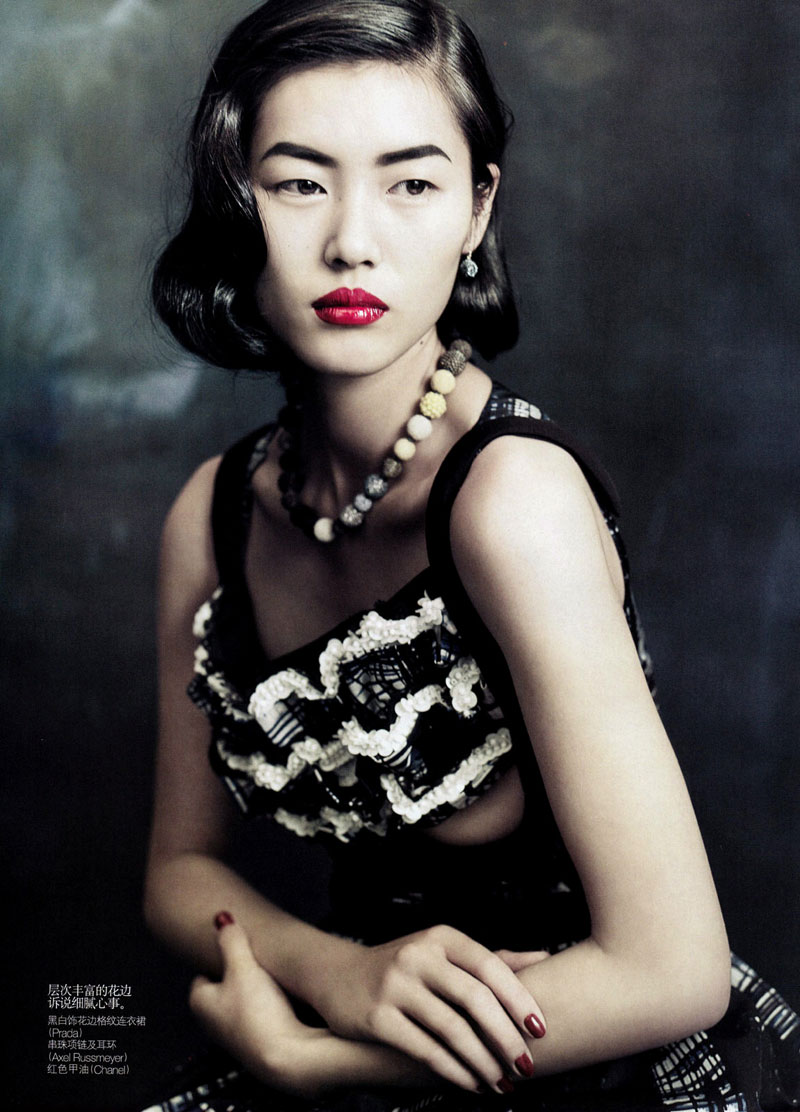 Liu Wen for Vogue China September 2010 by Paolo Roversi