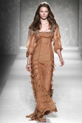 Alberta Ferretti Spring 2011 | Milan Fashion Week – Fashion Gone Rogue