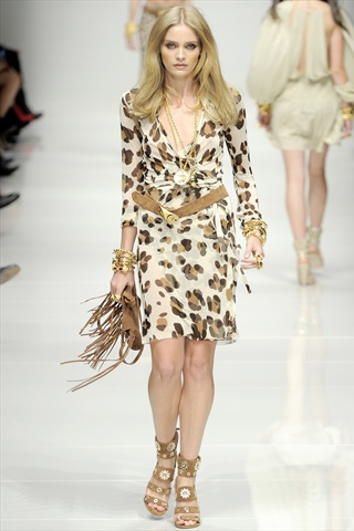 Blumarine Spring 2011 | Milan Fashion Week – Fashion Gone Rogue