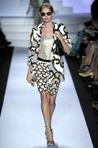 Diane von Furstenberg Spring 2011 | New York Fashion Week