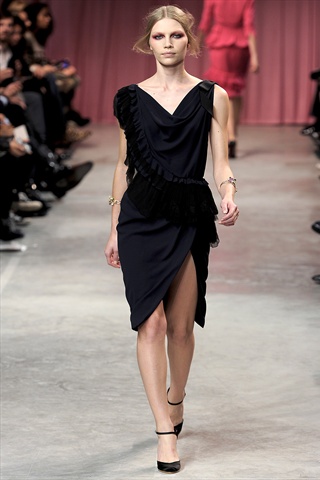 Nina Ricci Spring 2011 | Paris Fashion Week – Fashion Gone Rogue