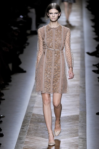 Valentino Spring 2011 | Paris Fashion Week – Fashion Gone Rogue