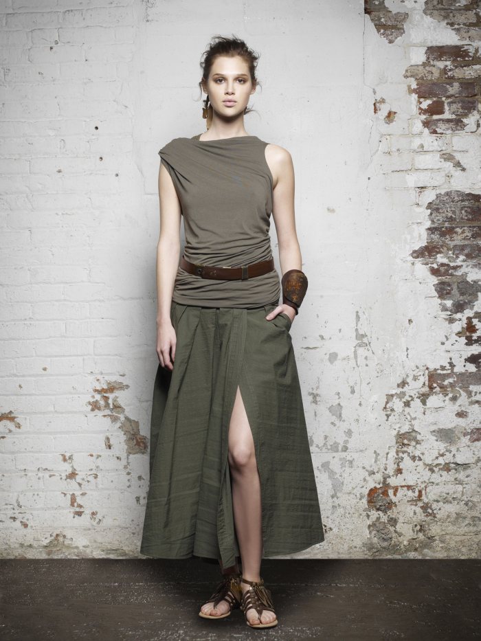 Donna Karan Casual Luxe Spring 2012 Collection