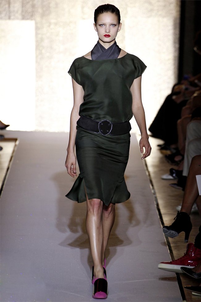 Yves Saint Laurent Spring 2012 | Paris Fashion Week – Fashion Gone Rogue