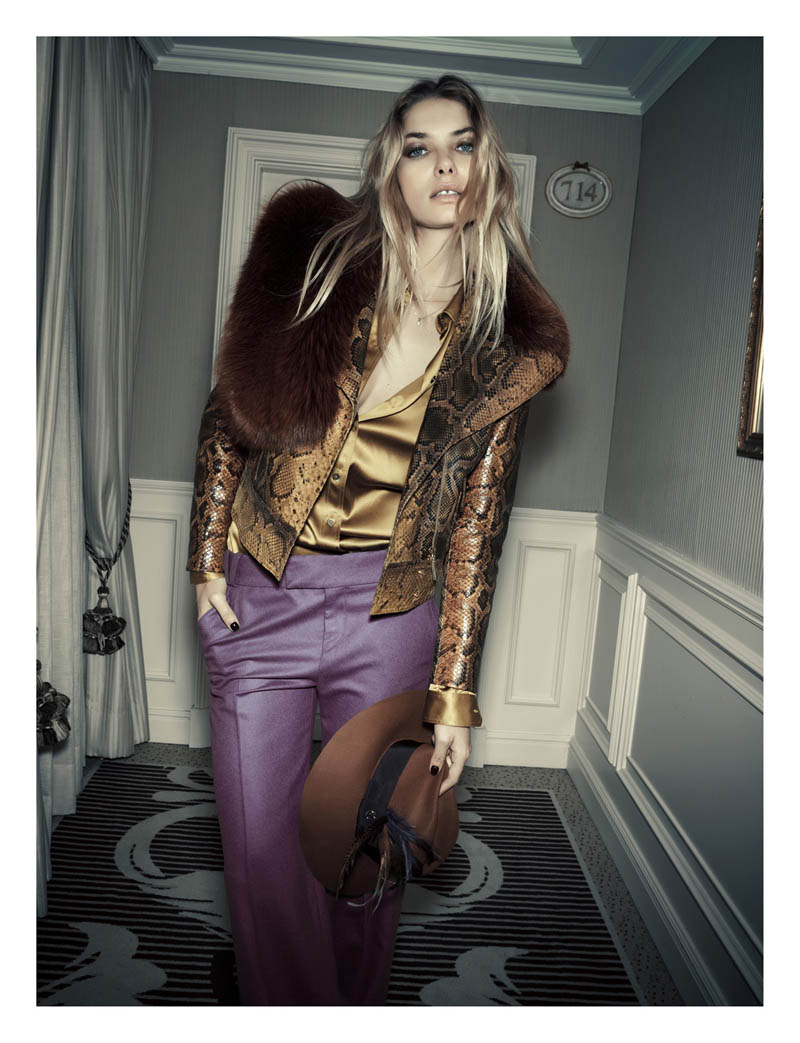 Jessica Hart by Santiago Esteban in Gucci for Elle Spain August 2011