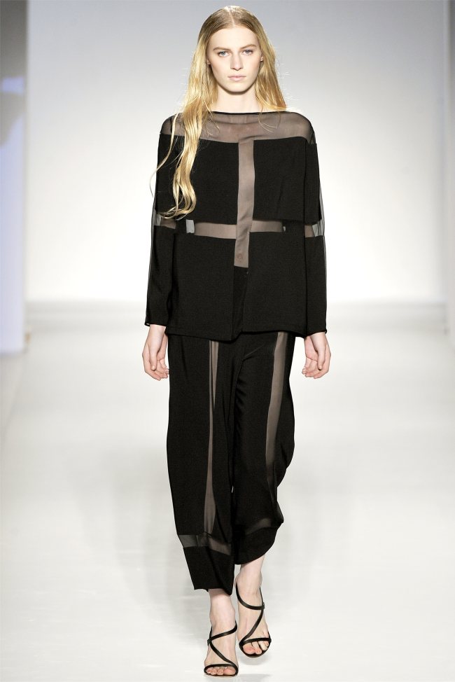 Alberta Ferretti Spring 2012 | Milan Fashion Week - Fashion Gone Rogue