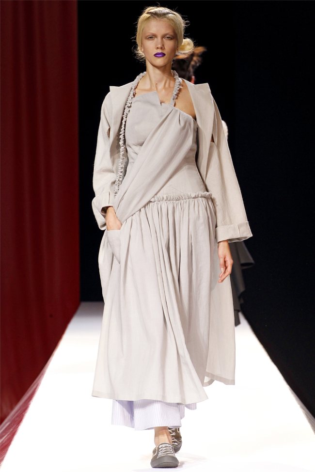 Yohji Yamamoto Spring 2012 | Paris Fashion Week – Fashion Gone Rogue