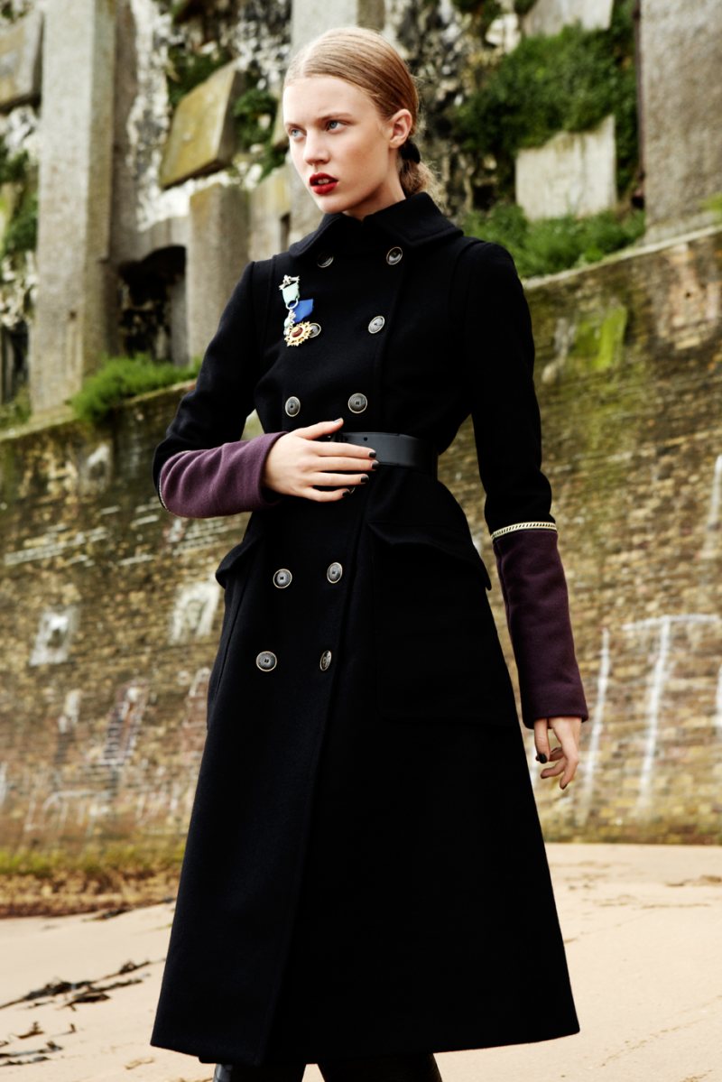 Tina Luther Captures a Military Outing for Grazia Germany