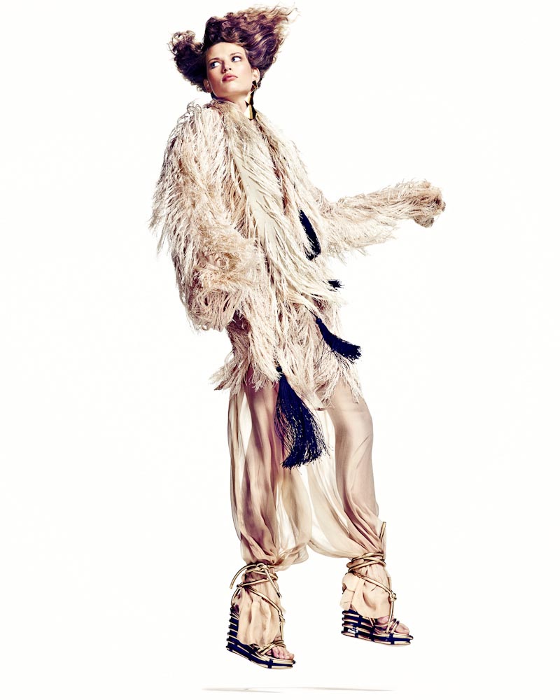 Bette Franke by Marc de Groot for Vogue Netherlands April 2012