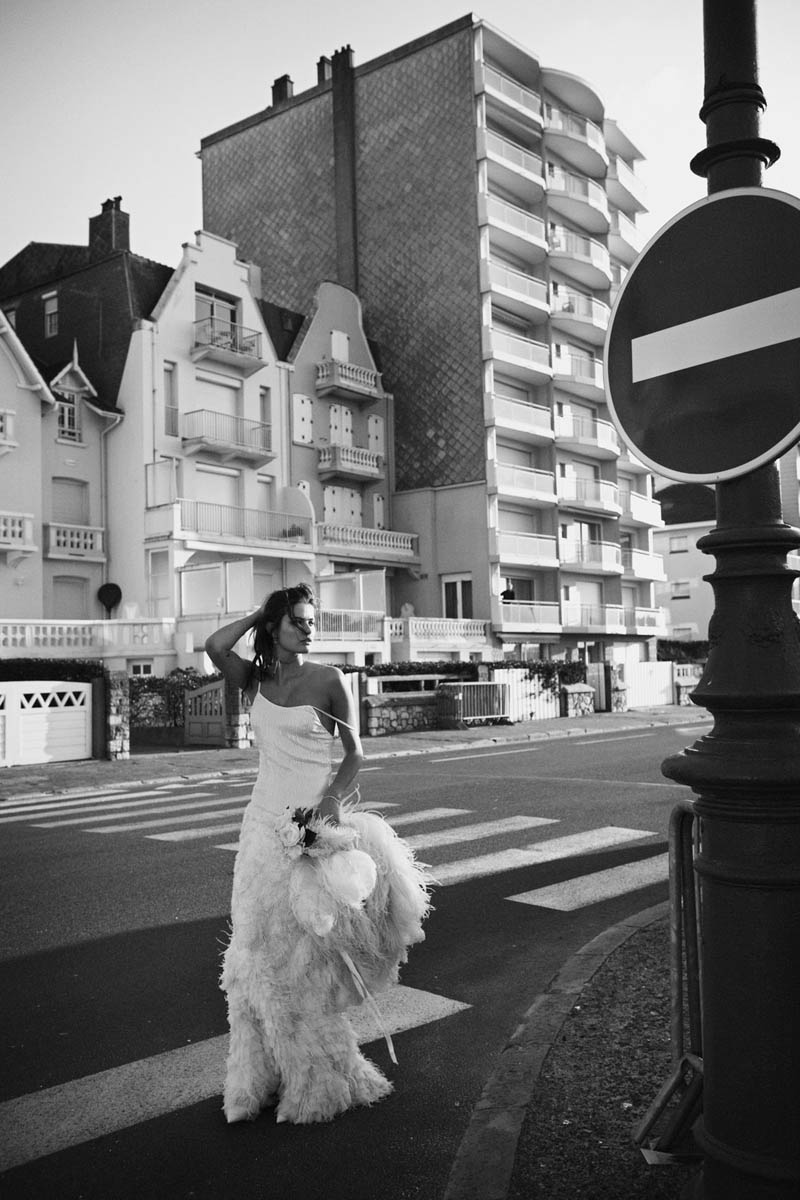 Isabeli Fontana by Peter Lindbergh for Vogue Paris April 2012 – Fashion ...
