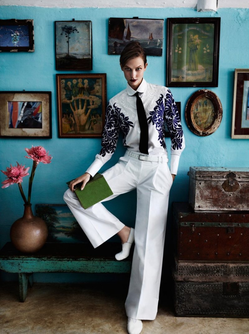 Karlie Kloss Heads to Brazil for Vogue US July 2012, Lensed by Mario Testino