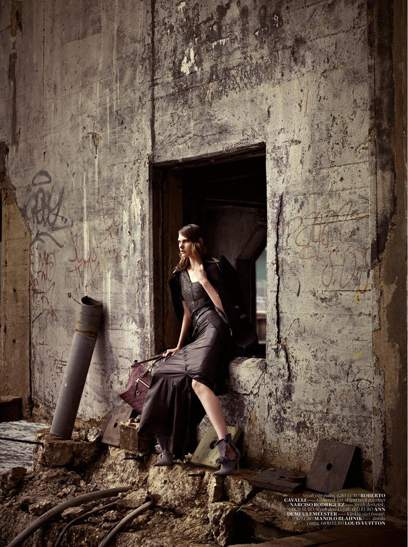 Ylonka Verheul by Mariano Vivanco for Vogue Turkey January 2011