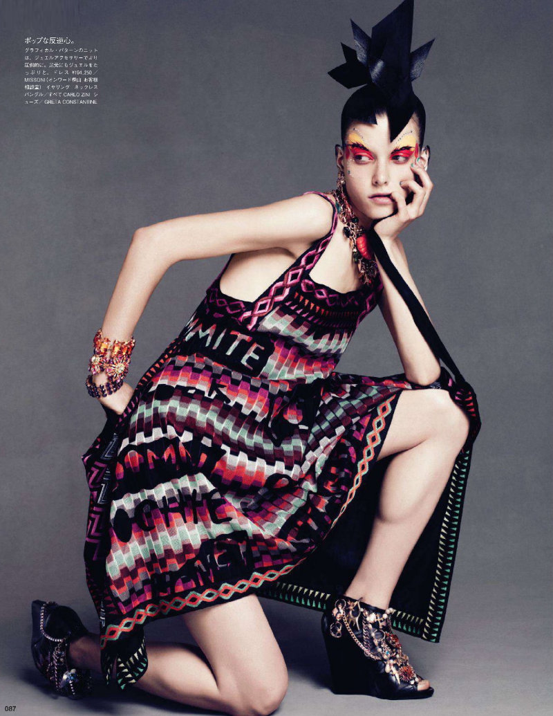 Tati Cotliar by Paola Kudacki for Vogue Nippon March 2011 – Fashion ...