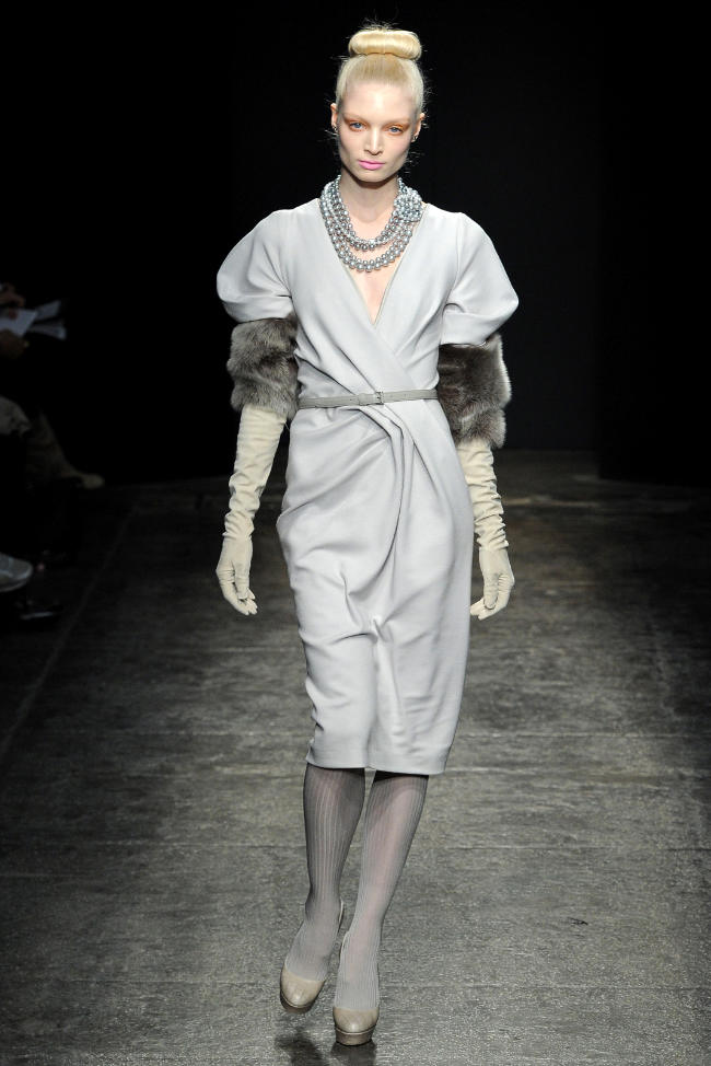 Donna Karan Fall 2011 | New York Fashion Week – Fashion Gone Rogue