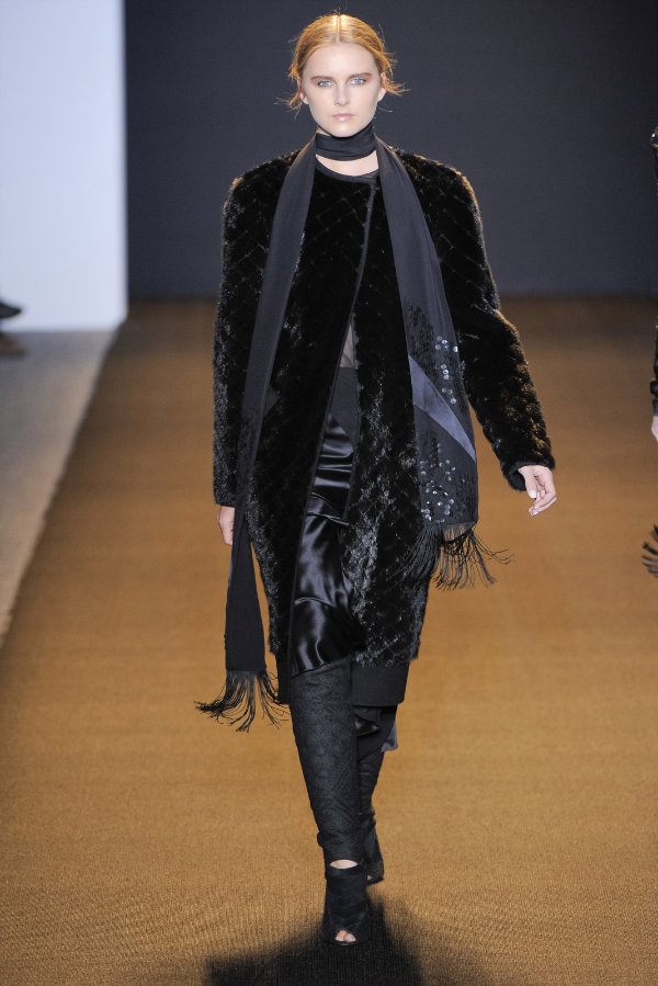 J. Mendel Fall 2011 | New York Fashion Week – Fashion Gone Rogue