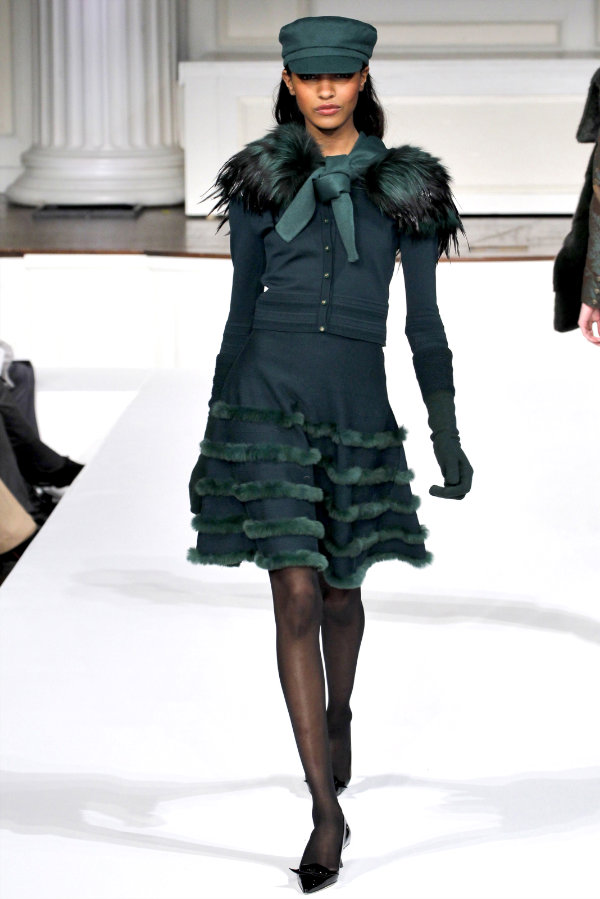 Oscar de la Renta Fall 2011 | New York Fashion Week – Fashion Gone Rogue