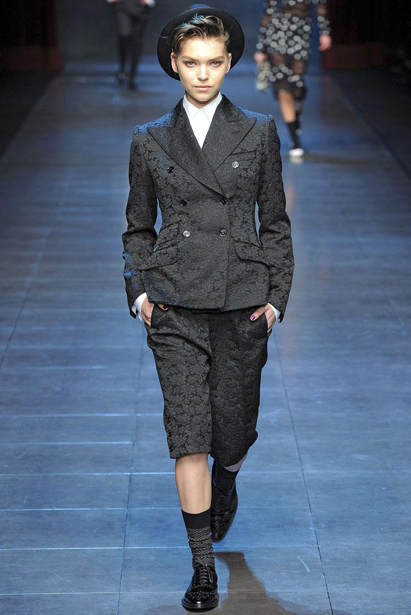 Dolce & Gabbana Fall 2011 | Milan Fashion Week – Fashion Gone Rogue