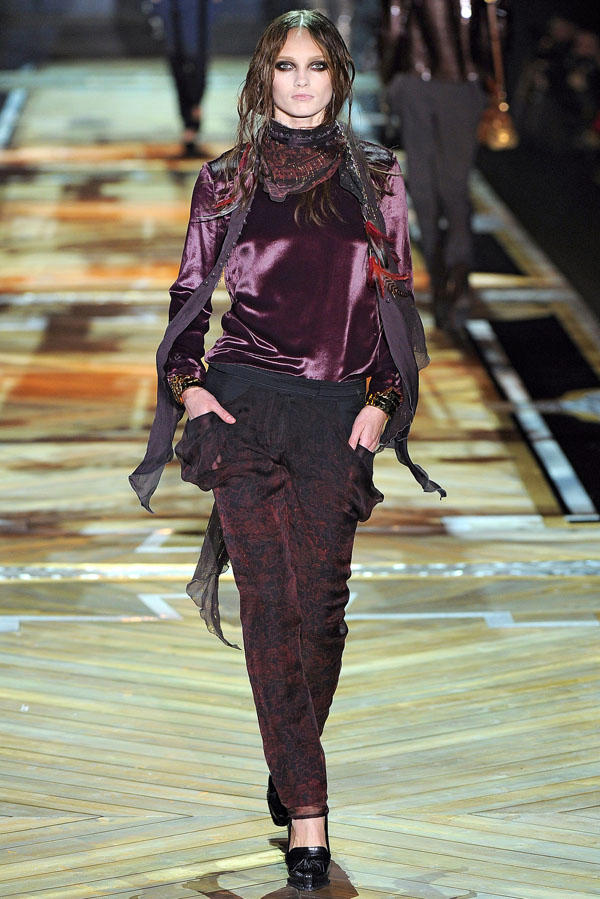 Roberto Cavalli Fall 2011 | Milan Fashion Week – Fashion Gone Rogue