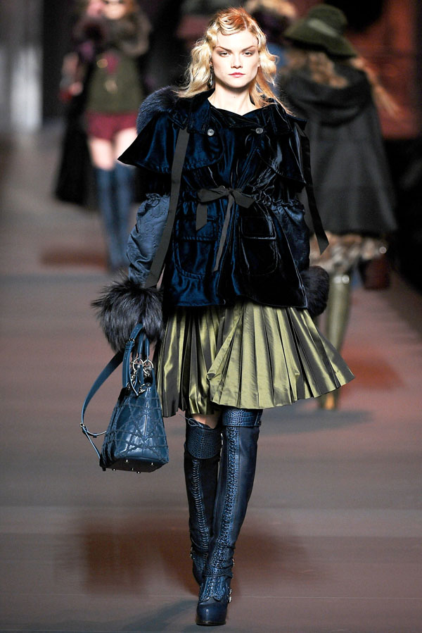 Christian Dior Fall 2011 | Paris Fashion Week