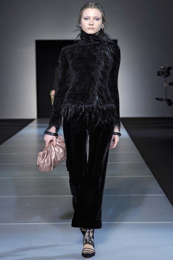 Giorgio Armani Fall 2011 | Milan Fashion Week – Fashion Gone Rogue