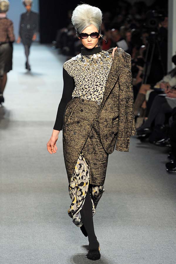 Jean Paul Gaultier Fall 2011 | Paris Fashion Week – Fashion Gone Rogue