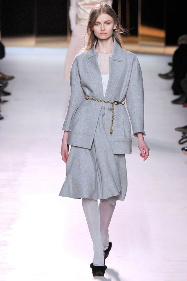 Nina Ricci Fall 2011 | Paris Fashion Week – Fashion Gone Rogue