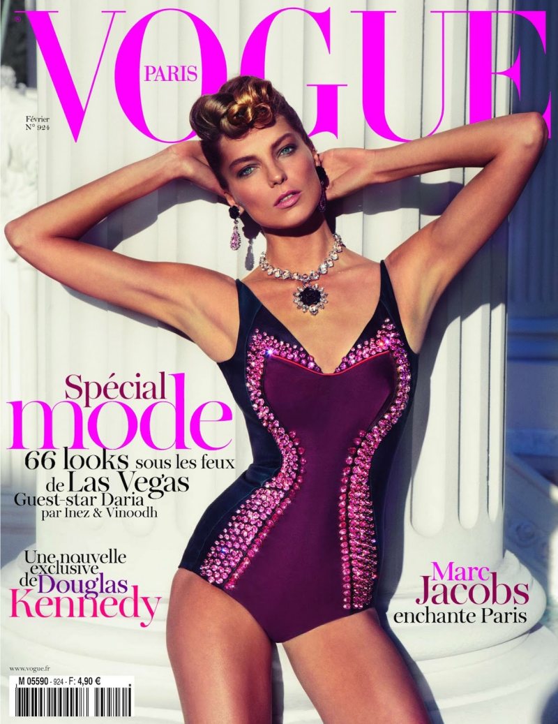 Vogue Paris - Février 2021 (No. 1014) » Download PDF 