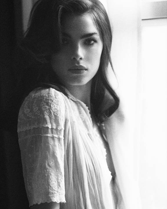 Bambi Northwood-Blyth in Dreamer by Simon Cave